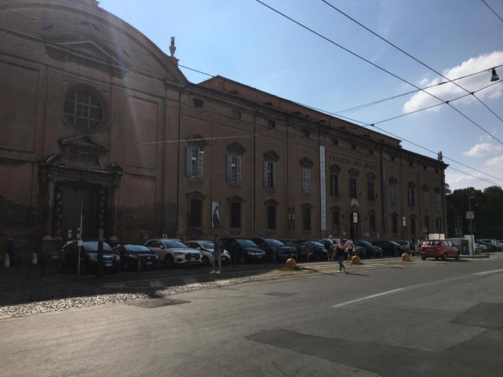 Appartamento In Pomposa, Nel Cuore Della Citta *